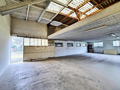 Maison - 500 m² - 6 pièces