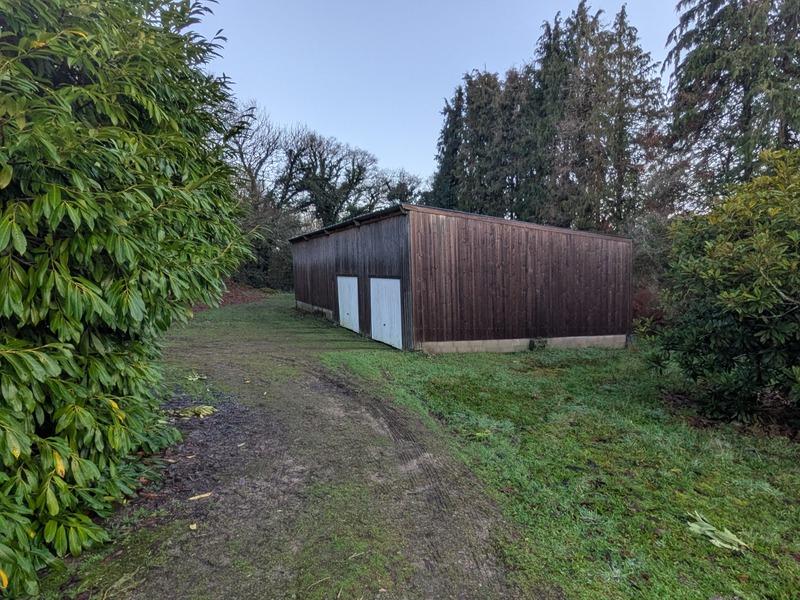 Propriété - 150 m² - 8 pièces