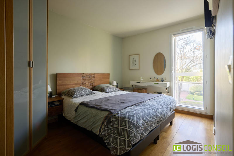 Appartement - 83 m² - 4 pièces