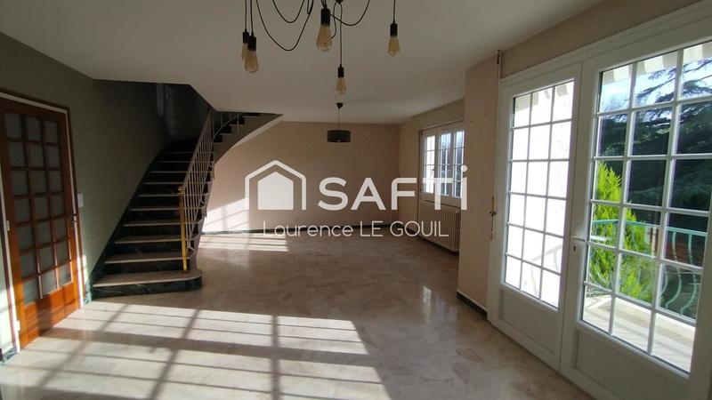 Maison - 146 m² - 7 pièces