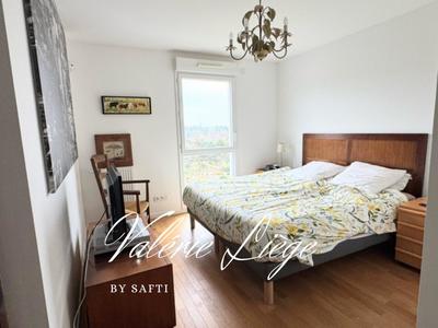 Appartement - 81 m² - 4 pièces