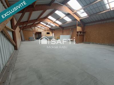 Local commercial - 370 m² - 5 pièces