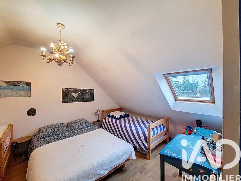 Maison - 175 m² - 10 pièces