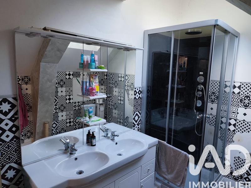 Maison - 150 m² - 5 pièces