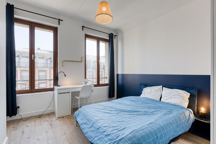 Appartement - 93 m² - 5 pièces