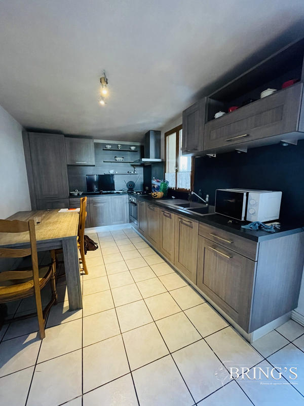 Maison - 158 m² - 7 pièces