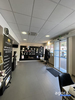 Local commercial - 160 m²