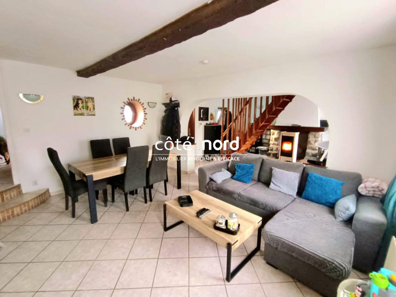 Maison - 77 m² - 6 pièces