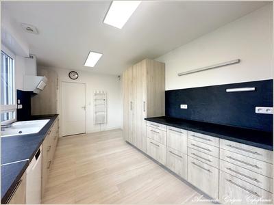 Maison - 133 m² - 5 pièces