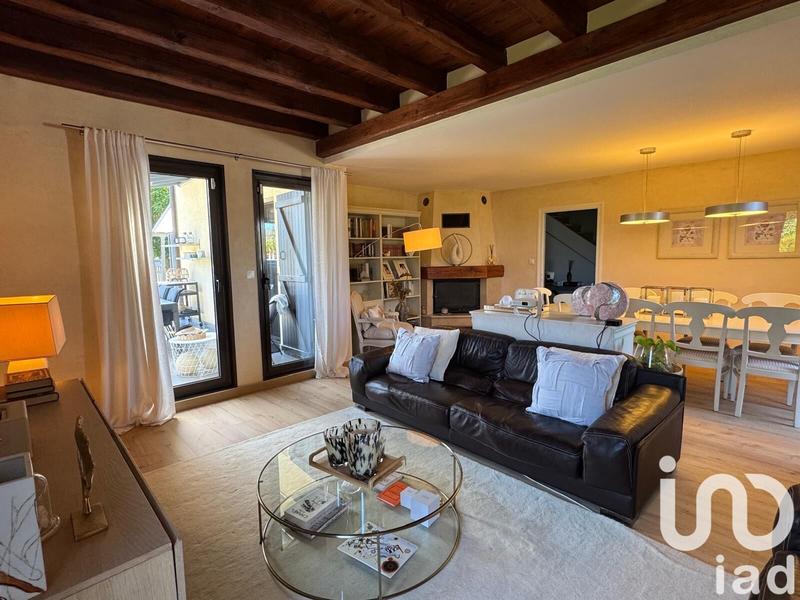 Maison - 167 m² - 5 pièces