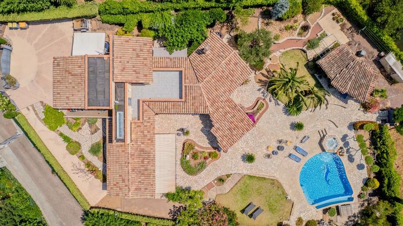 Villa - 196 m² - 4 pièces