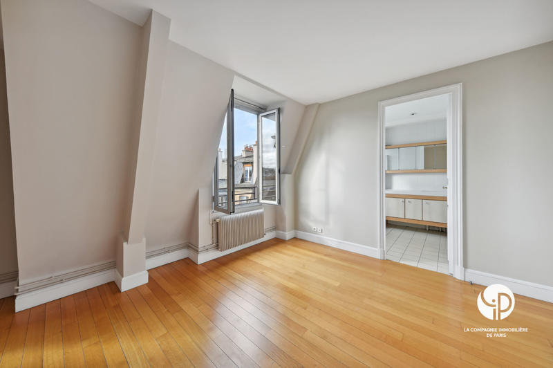 Appartement - 82 m² - 3 pièces