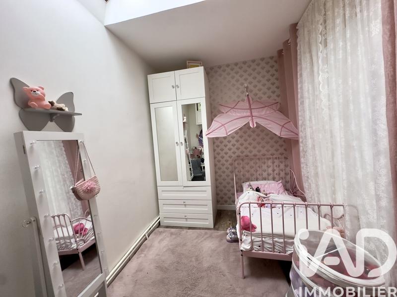 Maison - 151 m² - 7 pièces