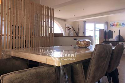 Villa - 174 m² - 6 pièces