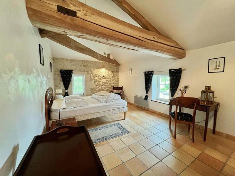 Demeure - 494 m² - 12 pièces