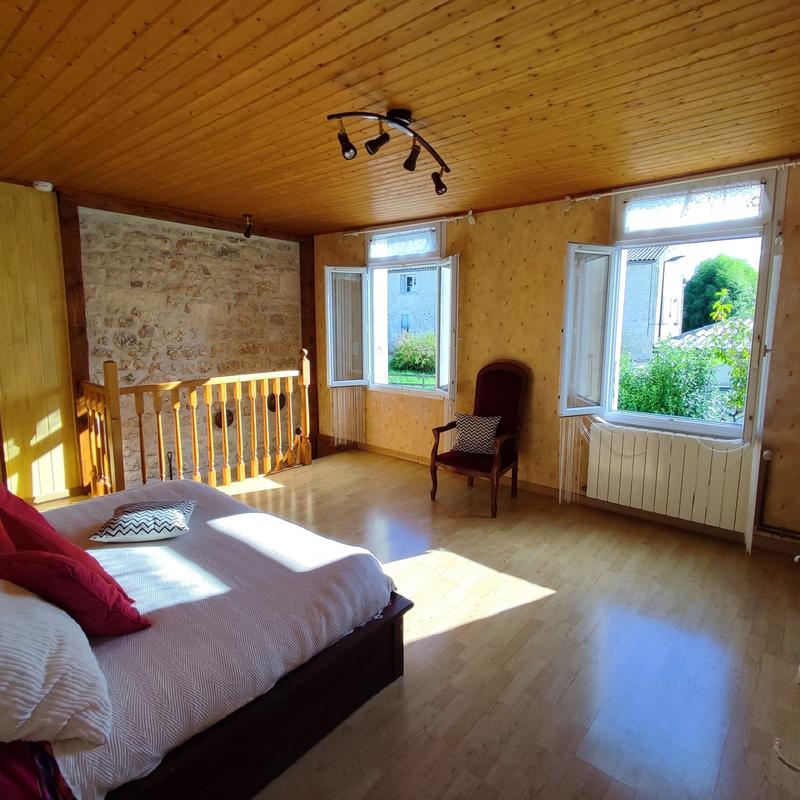 Maison - 176 m² - 6 pièces