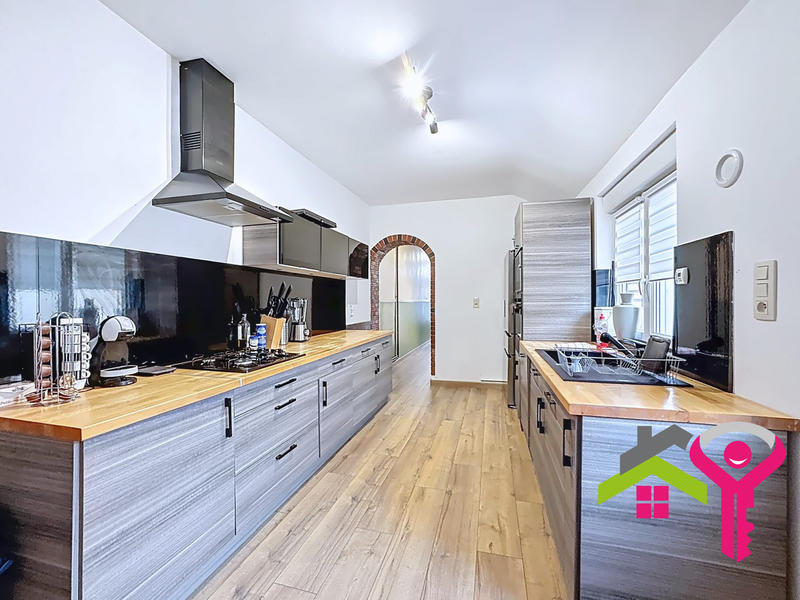 Maison - 125 m² - 6 pièces