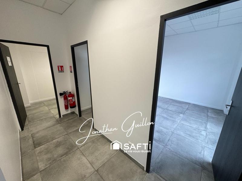 Local commercial - 55 m² - 4 pièces