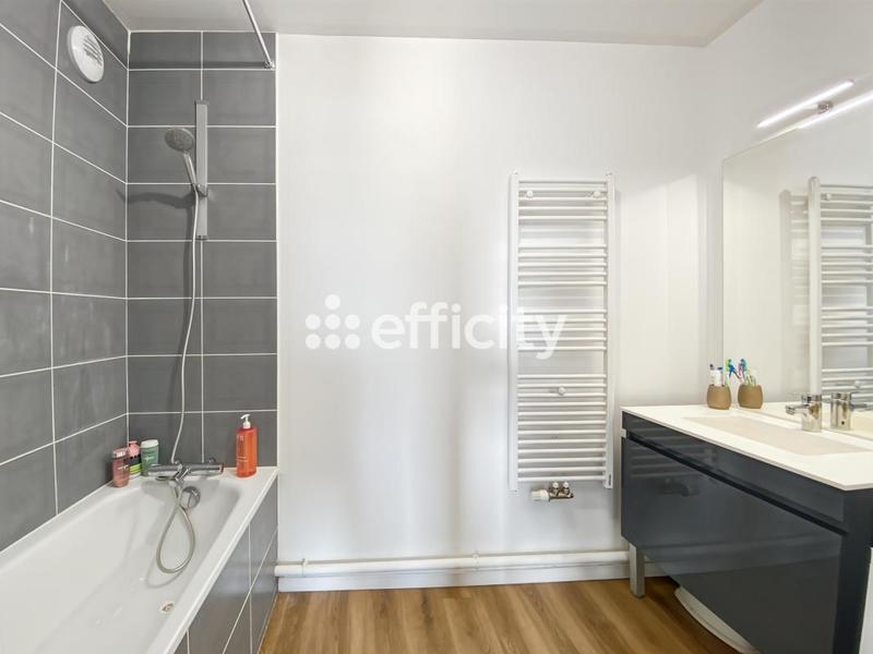 Appartement - 87 m² - 4 pièces