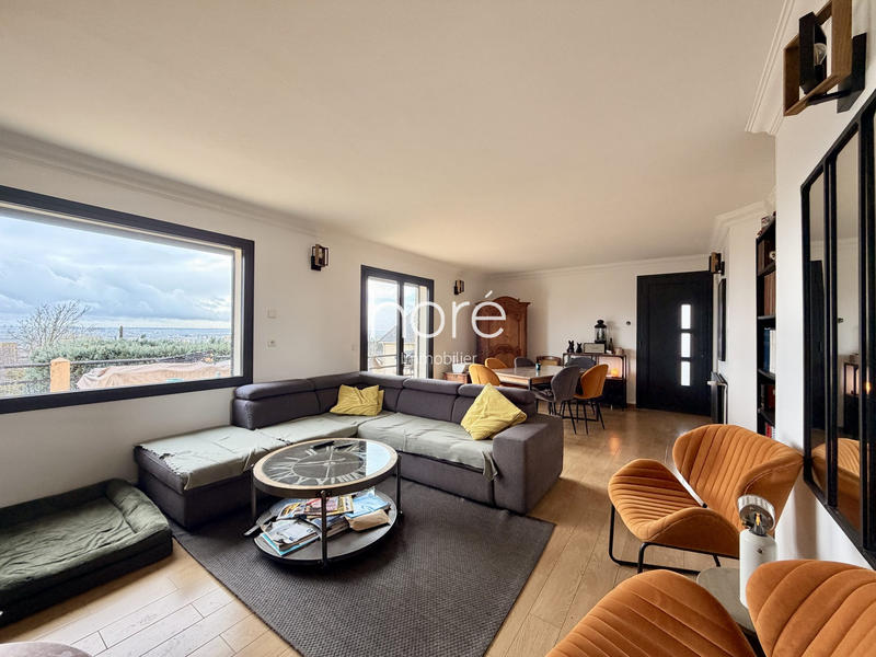 Maison - 160 m² - 5 pièces