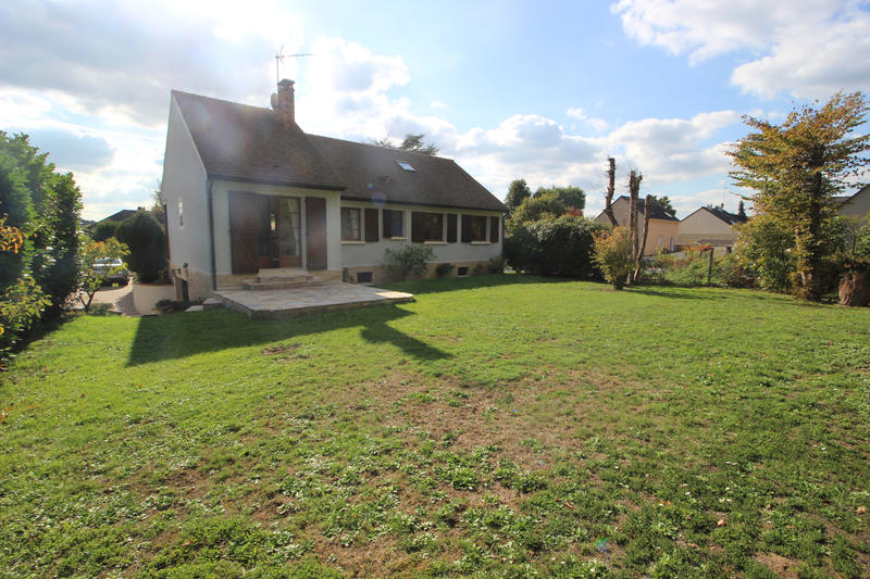 Maison - 141 m² - 6 pièces