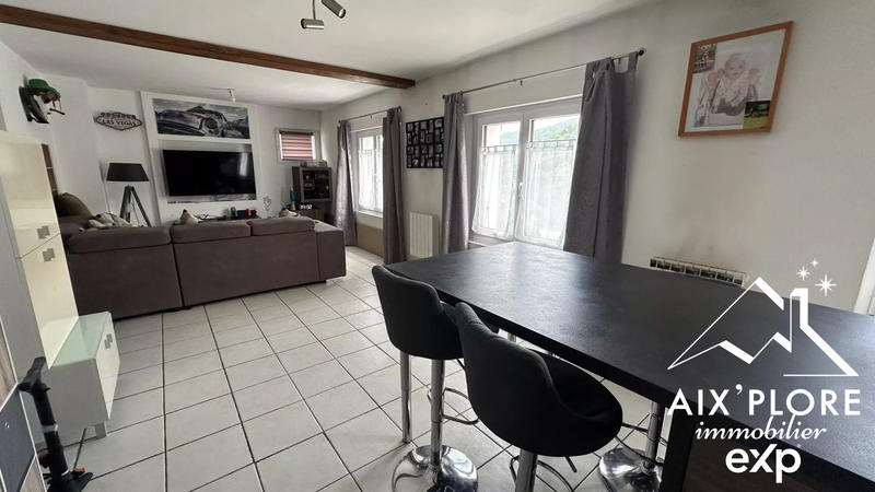 Appartement - 67 m² - 2 pièces