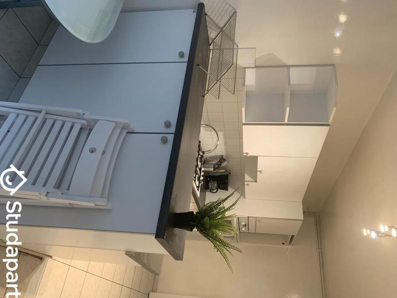 Chambre - 24 m² - 1 pièce