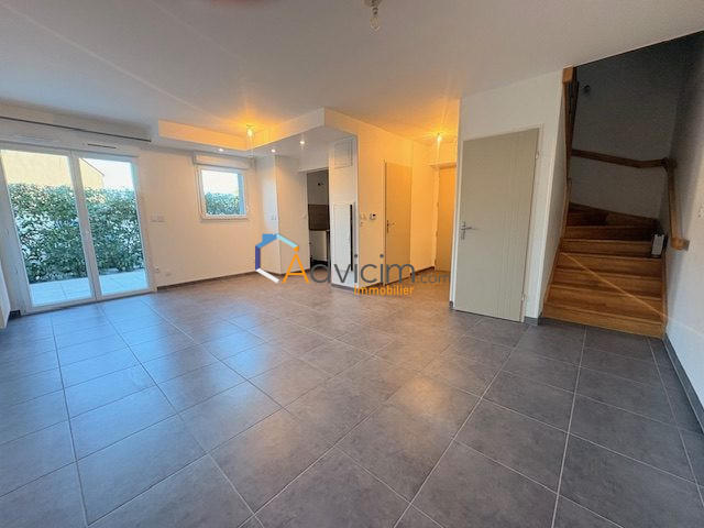 Maison - 92 m² - 5 pièces