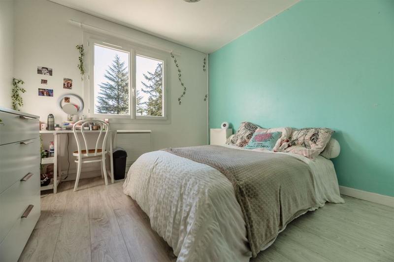 Maison - 192 m² - 8 pièces