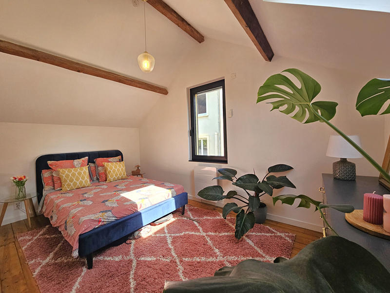 Maison - 95 m² - 4 pièces