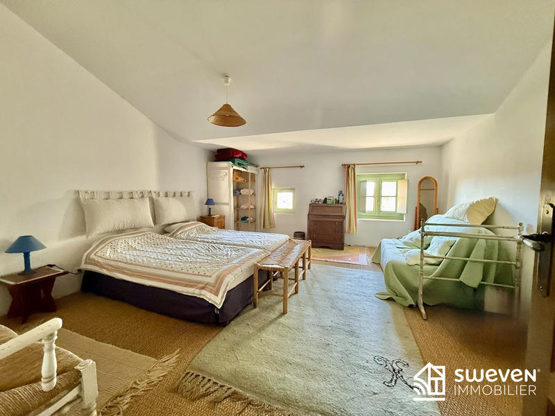 Maison ancienne - 409 m² - 17 pièces