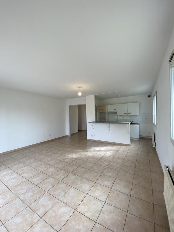 Appartement - 83 m² - 4 pièces