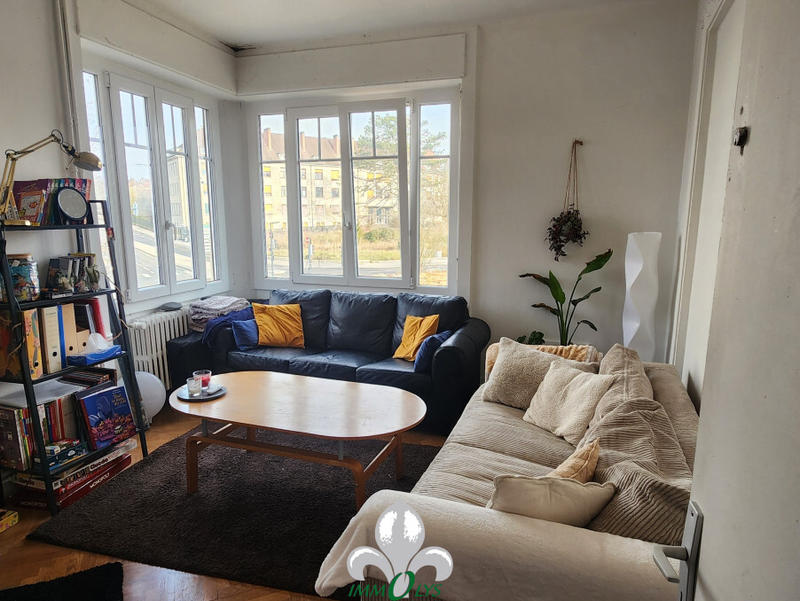 Appartement - 84 m² - 4 pièces