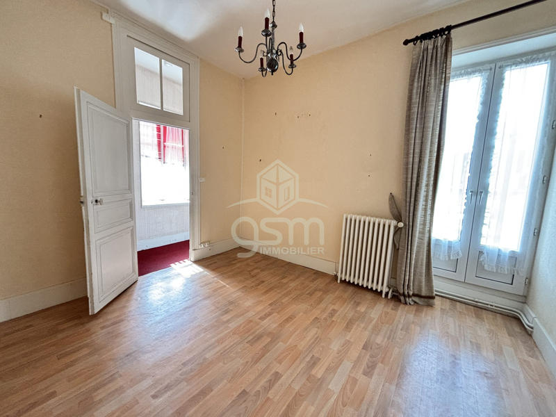 Maison - 142 m² - 6 pièces