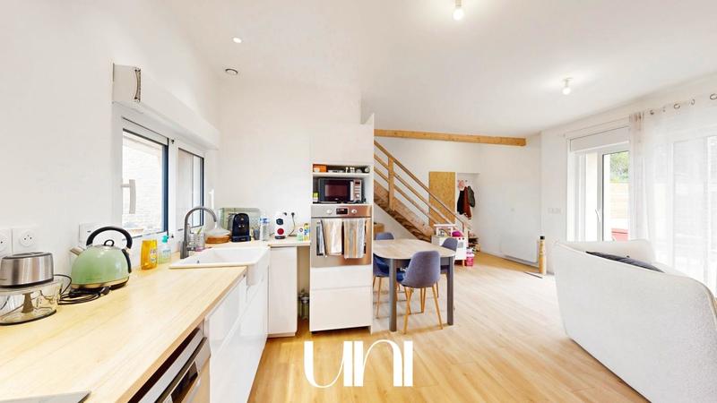 Maison - 100 m² - 4 pièces