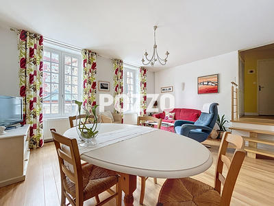 Appartement - 61 m² - 2 pièces