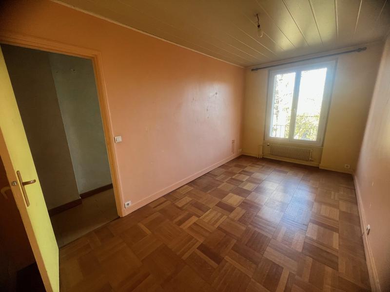 Appartement - 102 m² - 5 pièces