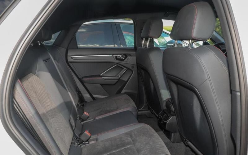 Audi Q3 Sportback 45 TFSIe s-Line 245 Hybride Rechargeable / Caméra de Recul Coffre Elec Keyless Sieges Regulateur Distance