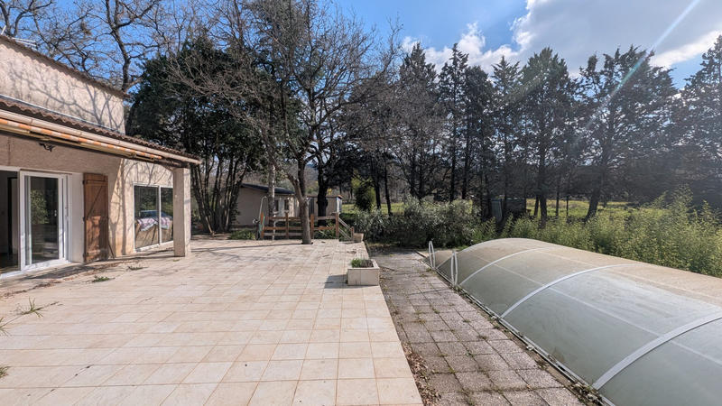 Villa - 172 m² - 5 pièces