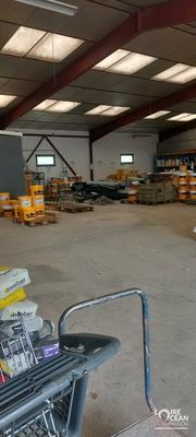 Entrepôt - 114 m²
