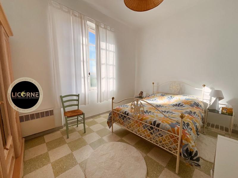 Mas - 267 m² - 7 pièces