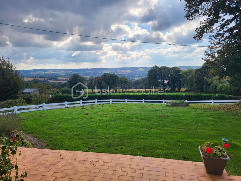 Maison - 138 m² - 6 pièces