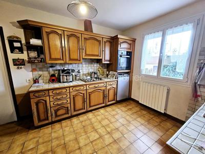 Maison - 155 m² - 8 pièces