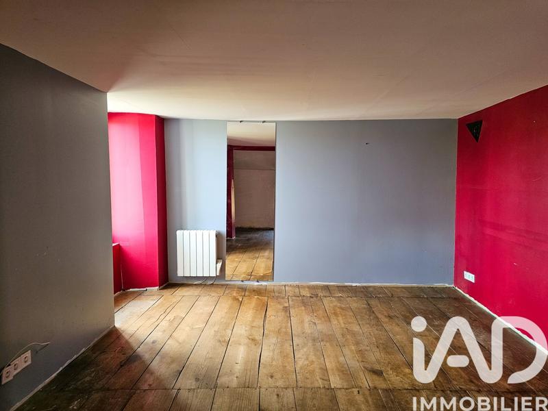 Maison - 220 m² - 5 pièces