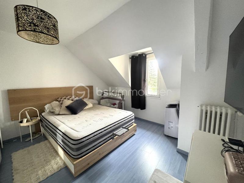 Maison jumelée - 110 m² - 5 pièces