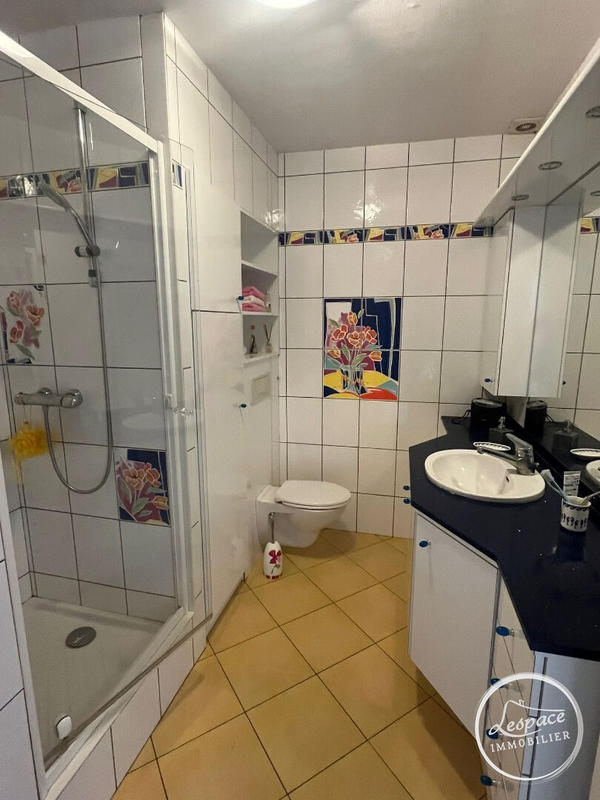 Maison - 98 m² - 6 pièces