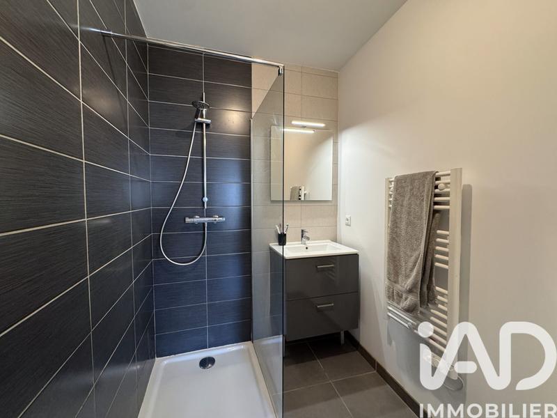 Maison - 96 m² - 5 pièces