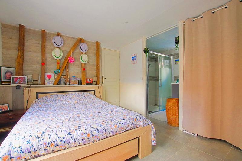 Maison - 97 m² - 3 pièces