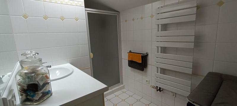 Maison - 166 m² - 6 pièces