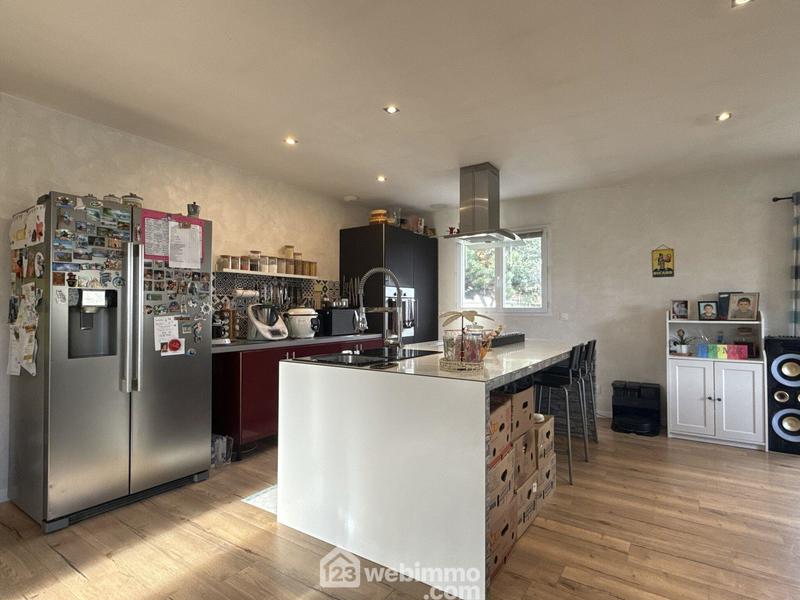 Maison - 101 m² - 4 pièces